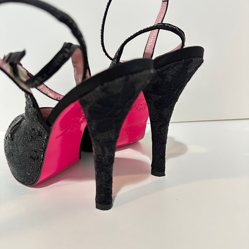 Betsey Johnson Black Sequin Slingback Heels - Picture 3 of 4